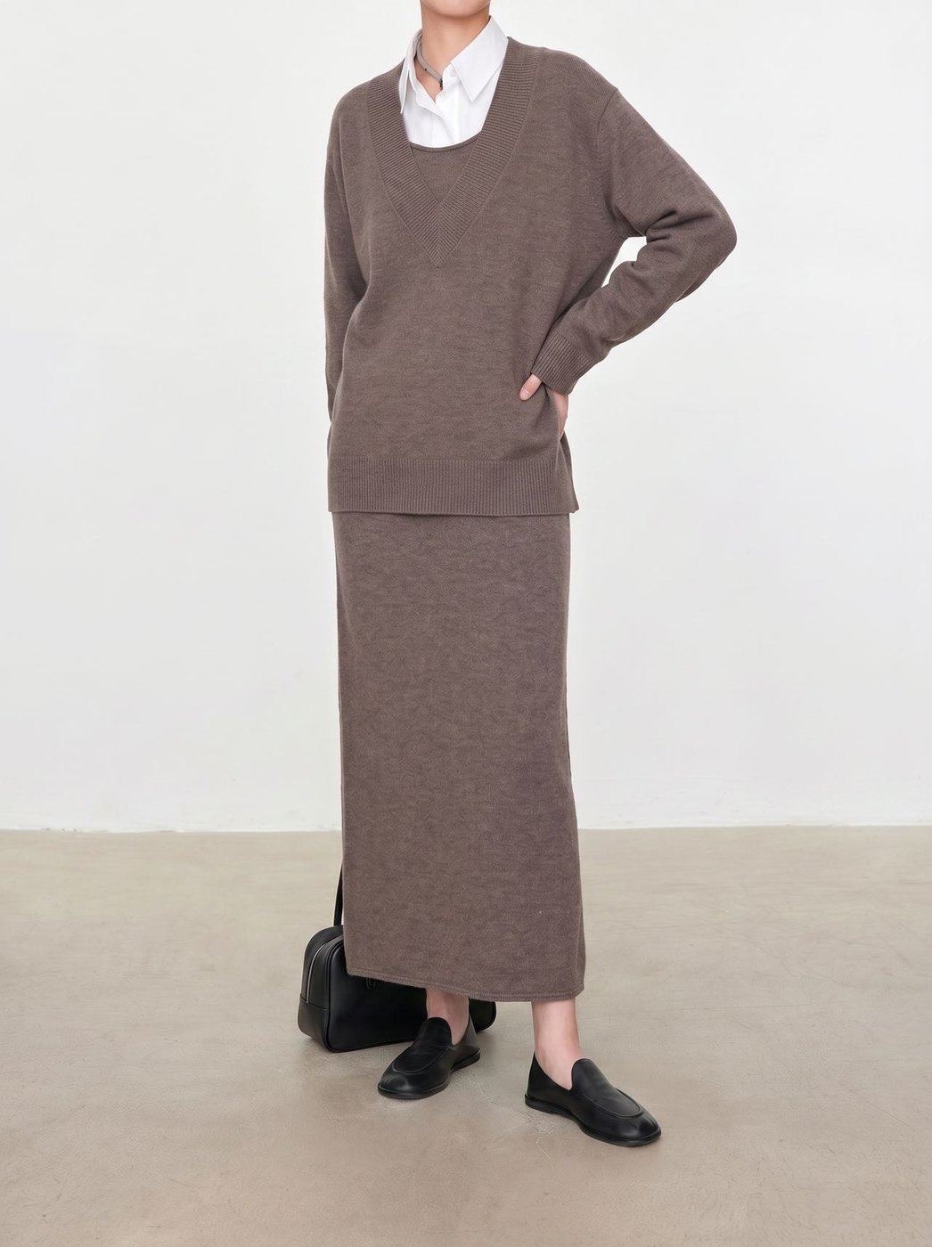 伊上槿云服务